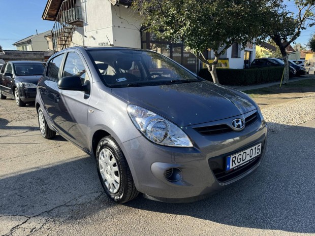 Hyundai I20 1.25 DOHC Life AC Klma ! j Abronc...