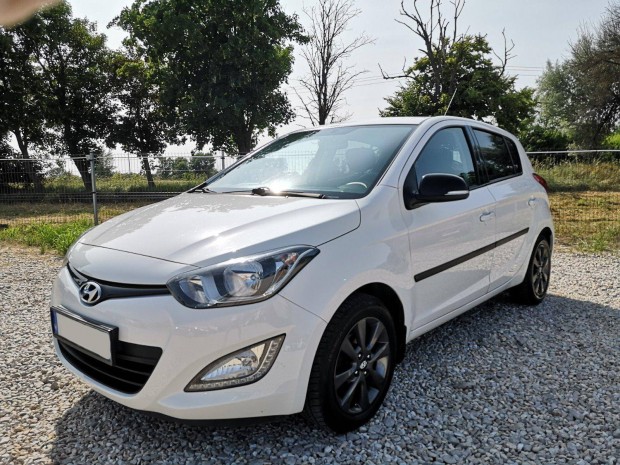 Hyundai I20 1.25 Go! Brasil Plus Első tulajdono...