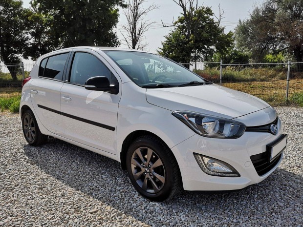 Hyundai I20 1.25 Go! Brasil Plus Első tulajdono...