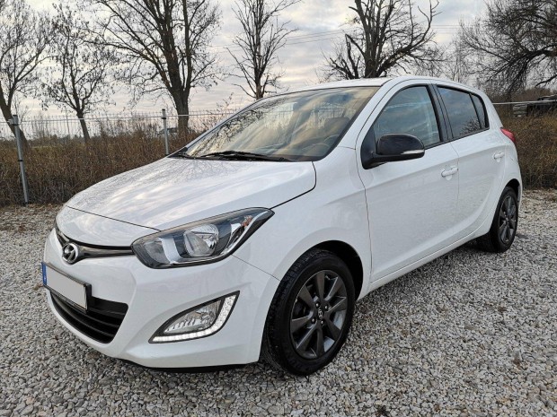 Hyundai I20 1.25 Go! Brasil Szervizknyves.Klm...