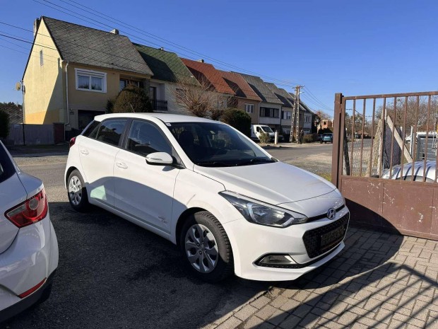 Hyundai I20 1.25 LP Life Tli-nyri kerk