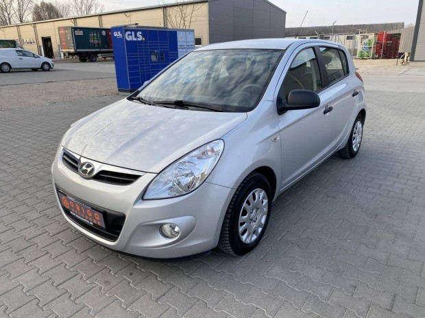 Hyundai I20 1.25 Life AC 2 �v Friss M�sszaki!!!!