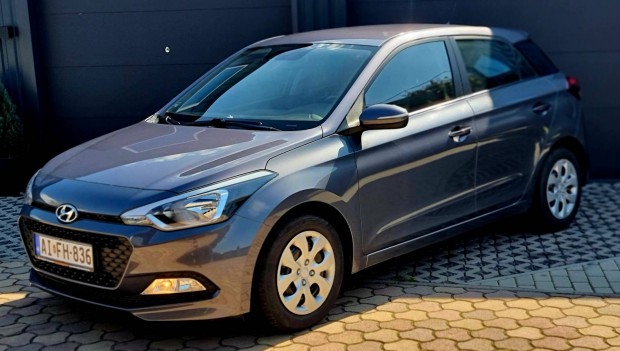 Hyundai I20 1.25 Life AC Nagyon Szp.Egyedi Sz...