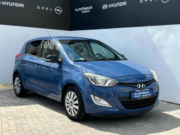 Hyundai I20 1.25i HP Comfort 122e km / j kuplu...