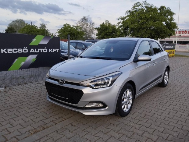 Hyundai I20 1.25i HP Go! Szervizkönyv!63.000km!...