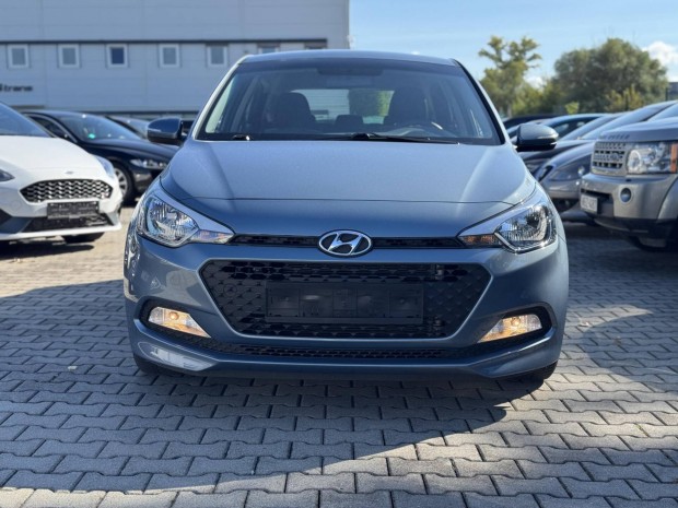 Hyundai I20 1.25i HP Life AC 30eKm.Klima.Vezete...