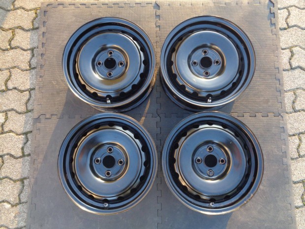 Hyundai I20 lemezfelni 15-s, 4100-as oszt szenzorral jszeren elad