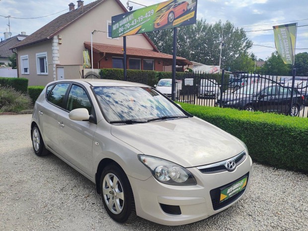 Hyundai I30 1.4 DOHC Classic 2 Év Friss Műszaki...