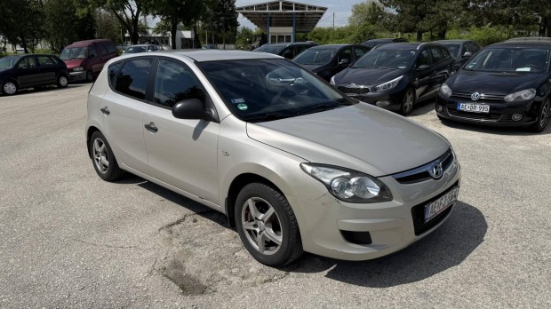 Hyundai I30 1.4 DOHC Classic Alkalmi Vétel. Fri...