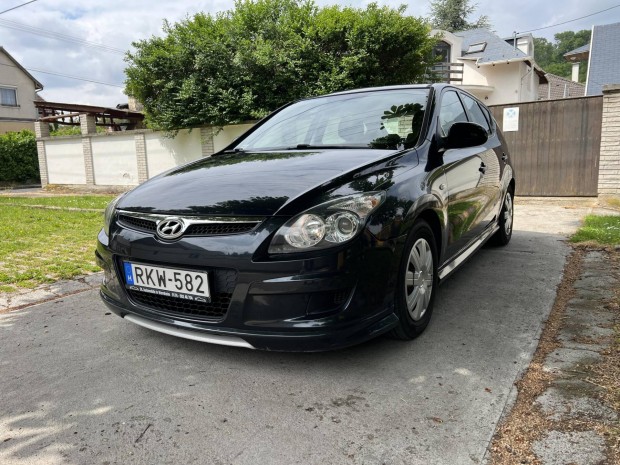 Hyundai I30 1.4 DOHC Classic Klíma.10 Légzsák.2...