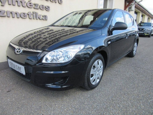 Hyundai I30 1.4 DOHC Classic Klima. ABS !