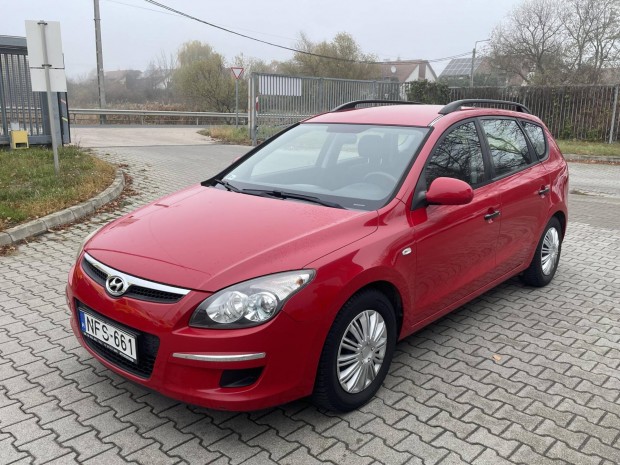 Hyundai I30 1.4 DOHC Classic PLUS