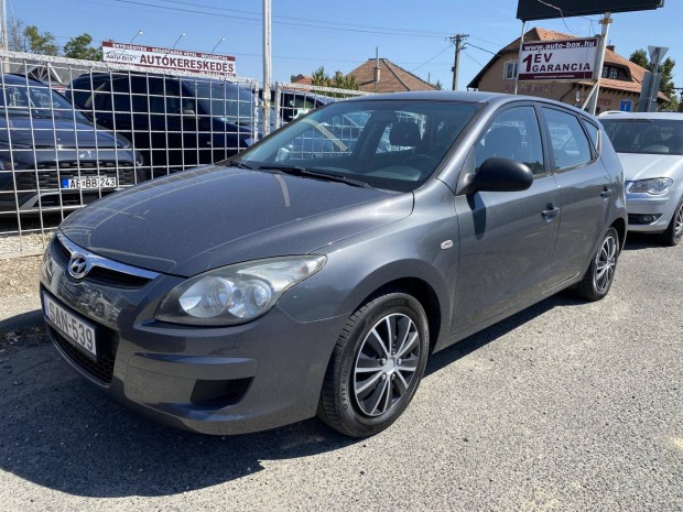 Hyundai I30 1.4 DOHC Classic PLUS