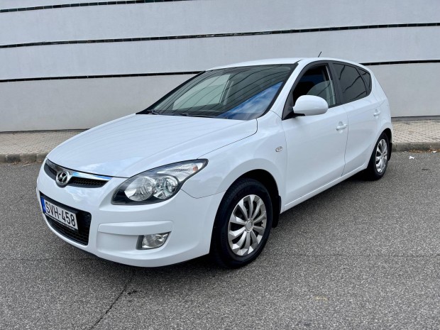 Hyundai I30 1.4 DOHC Comfort 0Ft-tl elvihet!