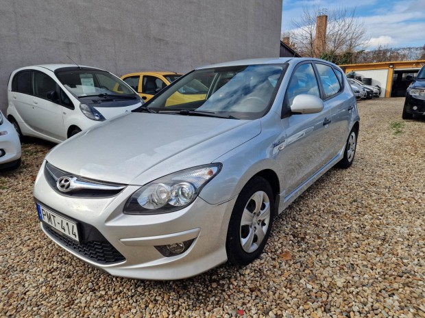 Hyundai I30 1.4 DOHC Comfort 127ezer KM! Friss...