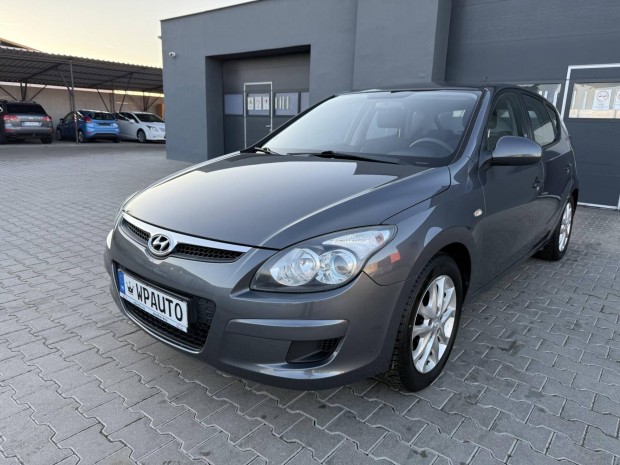 Hyundai I30 1.4 DOHC Comfort 1 Tulajdonos.Vezet...