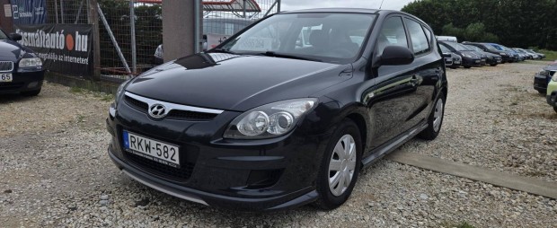 Hyundai I30 1.4 DOHC Comfort PLUS 2 év vizsga