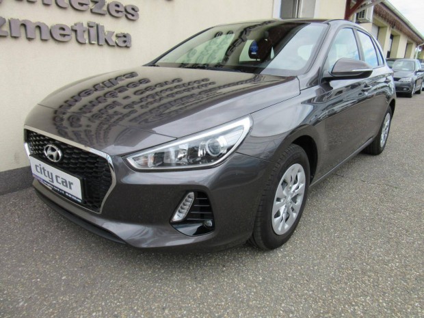 Hyundai I30 1.4 MPi Life 95 Ezer Km ! Tempomat....