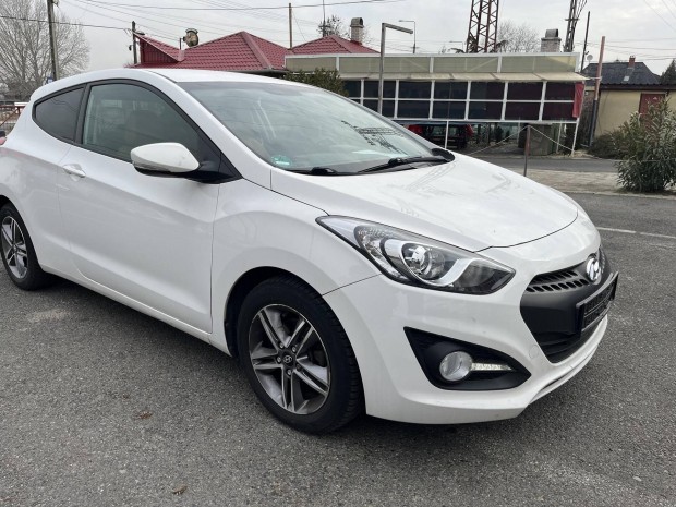 Hyundai I30 1.4i Business Coupe