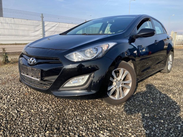 Hyundai I30 1.4i Business Klima/Lgzskok/Elekt...