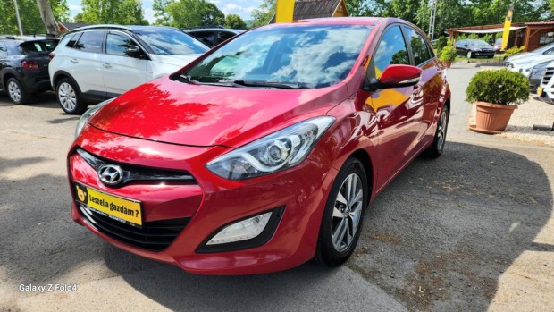 Hyundai I30 1.4i Business Makulátlan! Multikorm...