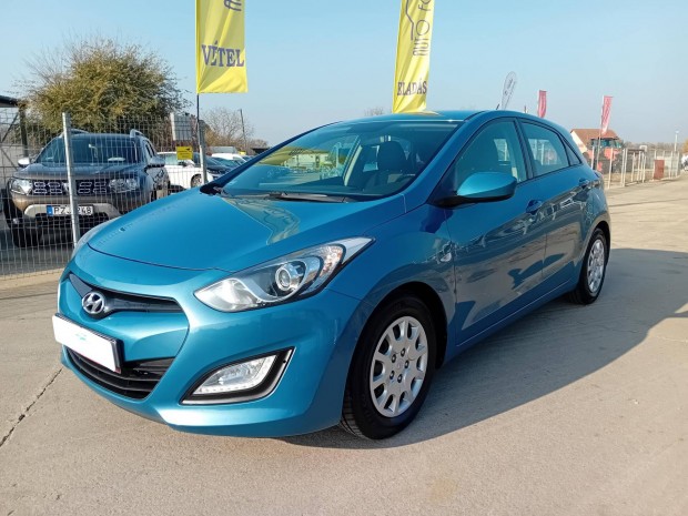 Hyundai I30 1.4i Comfort 93.000KM.Vgig Szerviz...