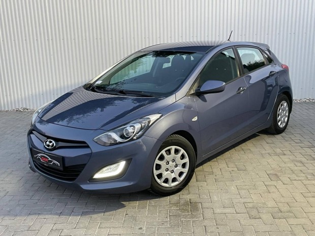 Hyundai I30 1.4i Comfort Sony.Klma.LED.Cyber G...