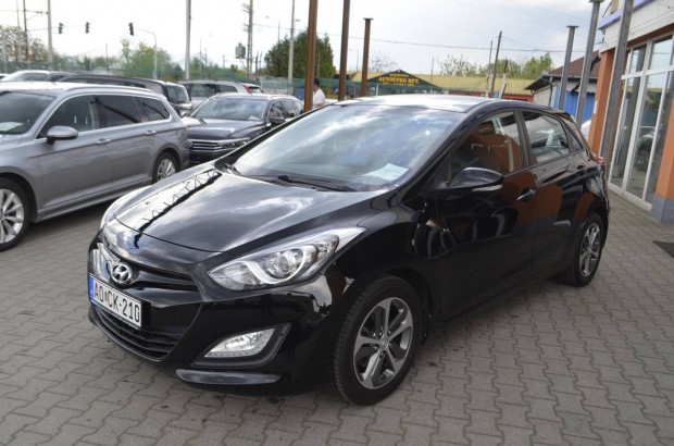 Hyundai I30 1.4i Go! Brasil ! 65.215 KM ! Digit...
