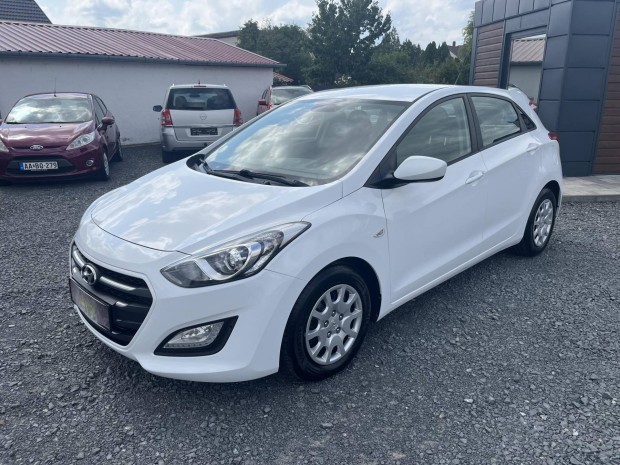 Hyundai I30 1.4i Life Friss mszaki! Vezetett s...