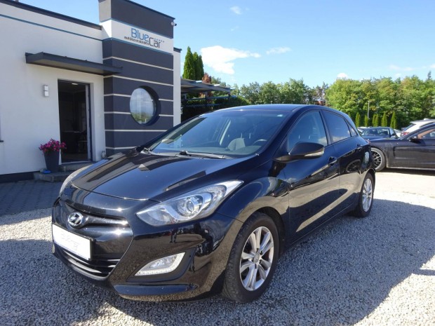 Hyundai I30 1.4i Travel Edition KM:138ezer!Megb...