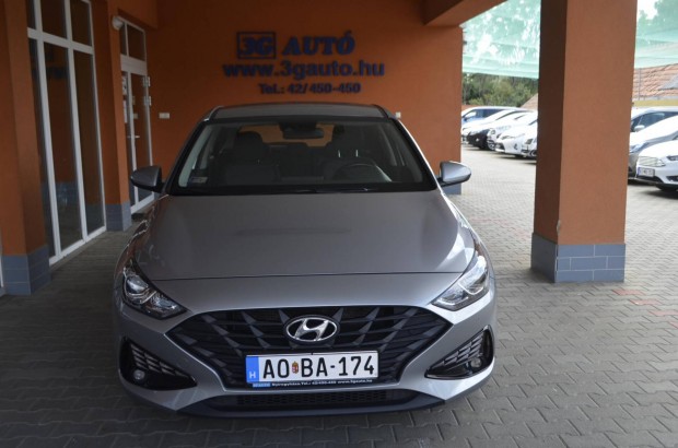 Hyundai I30 1.5 DPi Comfort ! Napi 12.000 FT-T...