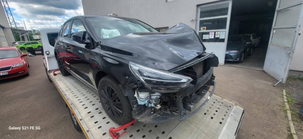 Hyundai I30 1.5 DPi Life 75000-km!