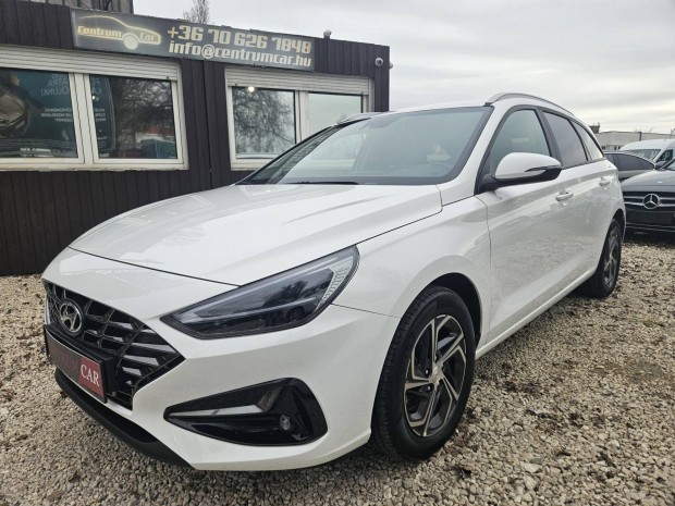 Hyundai I30 1.5 DPi Prime Sz.K�nyv! T.kamera! S...