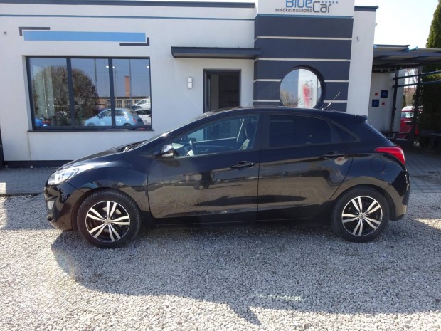 Hyundai I30 1.6 CRDi LP Business Kedvez� Fogyas...