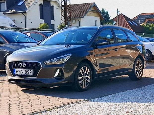 Hyundai I30 1.6 CRDi LP Comfort (Automata) Magy...