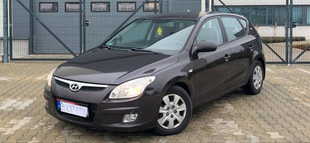 Hyundai I30 1.6 CRDi LP Comfort / Vals KM / FR...