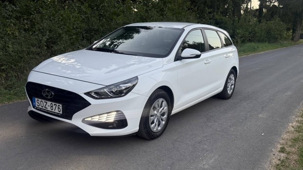 Hyundai I30 1.6 CRDi LP Life DCT fs r!