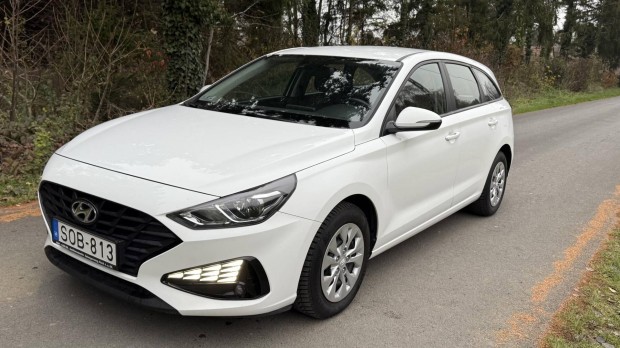 Hyundai I30 1.6 CRDi LP Life DCT fs r!