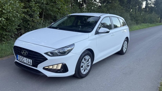 Hyundai I30 1.6 CRDi LP Life DCT fs r!