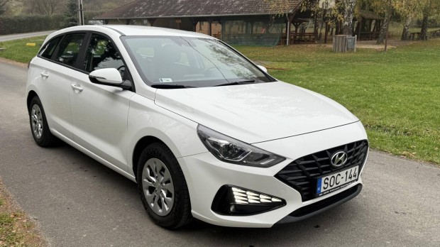 Hyundai I30 1.6 CRDi LP Life DCT fs r!