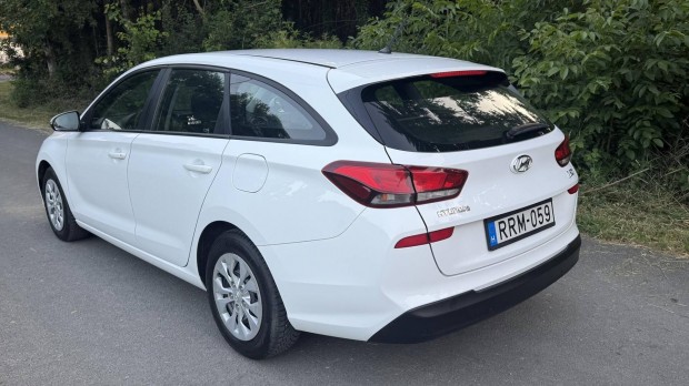 Hyundai I30 1.6 CRDi LP Life Frissen szervizelve