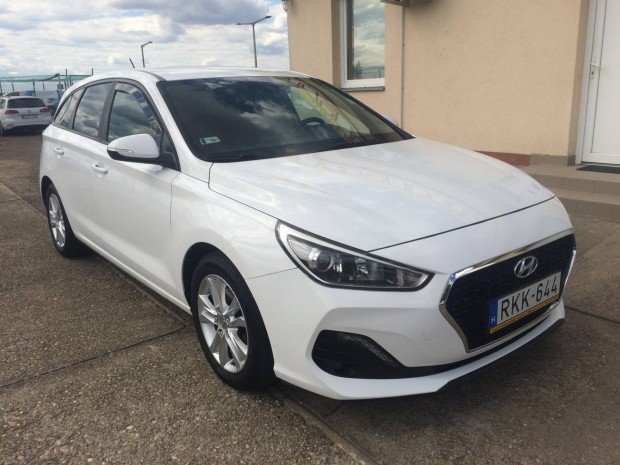Hyundai I30 1.6 CRDi MP Life M.o-i!Nagyszerviz...