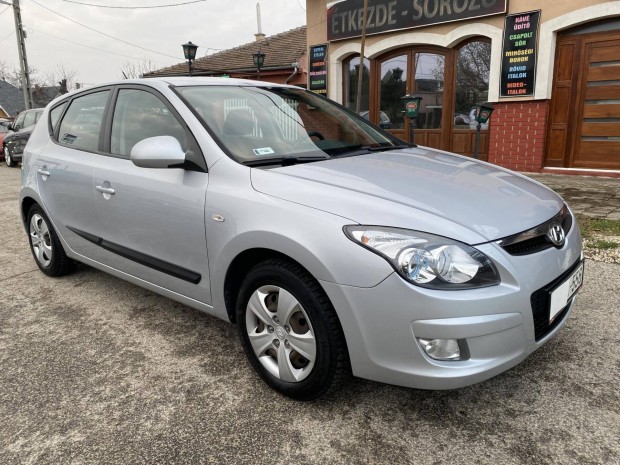 Hyundai I30 1.6 DOHC Comfort