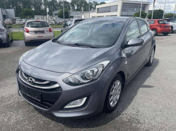 Hyundai I30 1.6 GDi Business Ritkasg: 1.6 Benz...