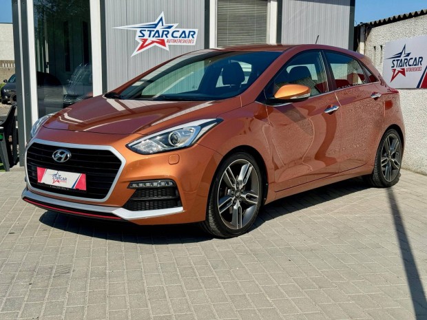 Hyundai I30 1.6 T-GDi Xenon / Navi / Kamera / 8...