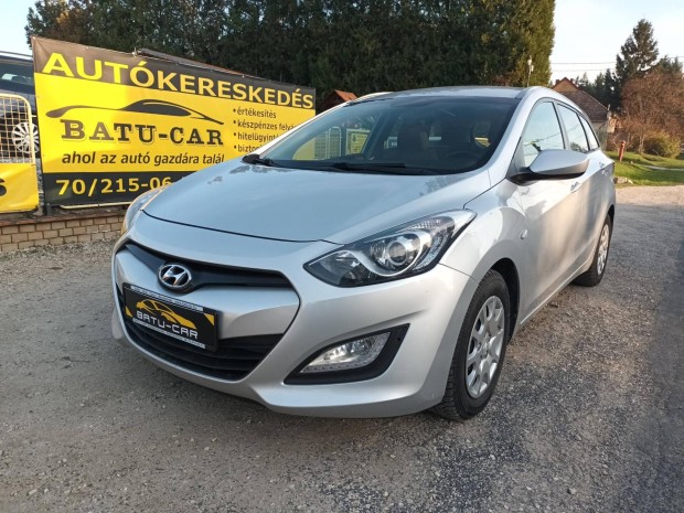 Hyundai I30 CW 1.4 CRDi Life 1v Garancia! BATU...