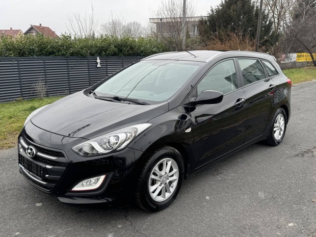 Hyundai I30 CW 1.4 MPi ISG Comfort 3 v Garanci...