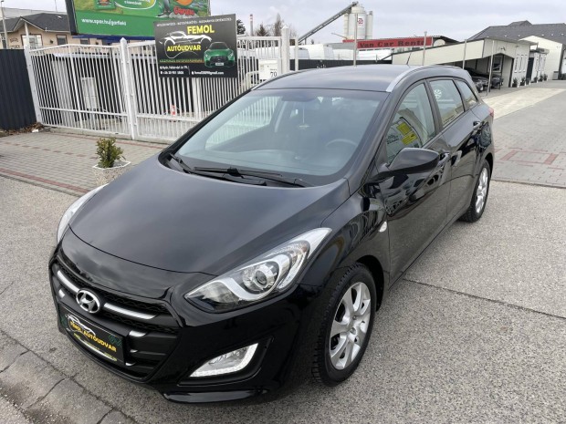 Hyundai I30 CW 1.4 MPi ISG Comfort Megkmlt! S...