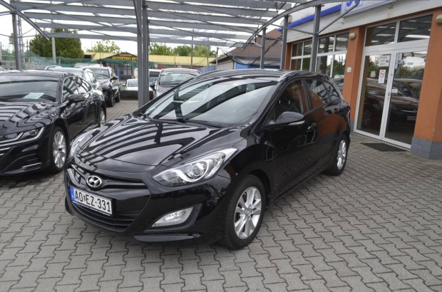 Hyundai I30 CW 1.4i Comfort FIFA World CUP Edit...