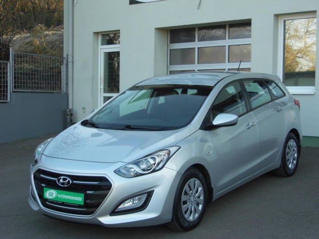 Hyundai I30 CW 1.4i Comfort Kitn Mszaki s E...